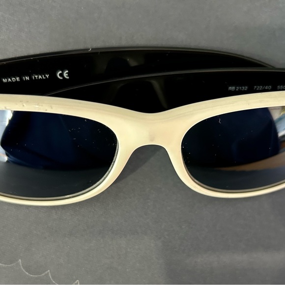 Ray Ban Black and White Wayfarer Sunglasses Mirrored Lenses Made in Italy - Picture 4 of 4
